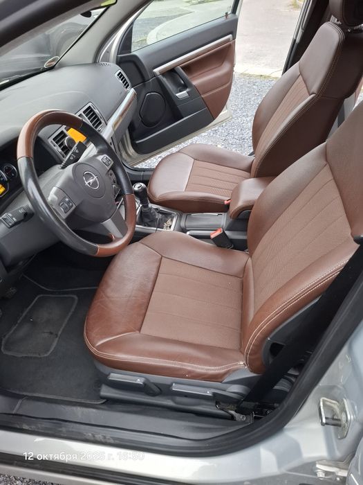 Opel Vectra C LIFT 1.8 ECOTEC 140km / 2008r / Hatchback / Półskóra