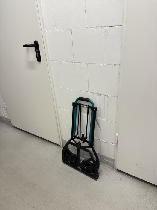 Składany wózek transportowy VONROC - 2 koła, teleskopowa rączka