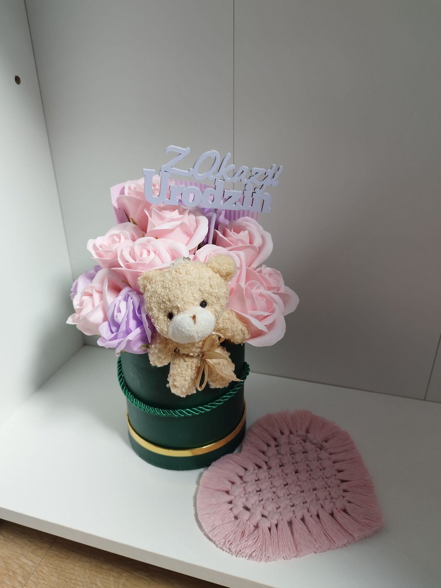 Urodziny prezent box kwiaty