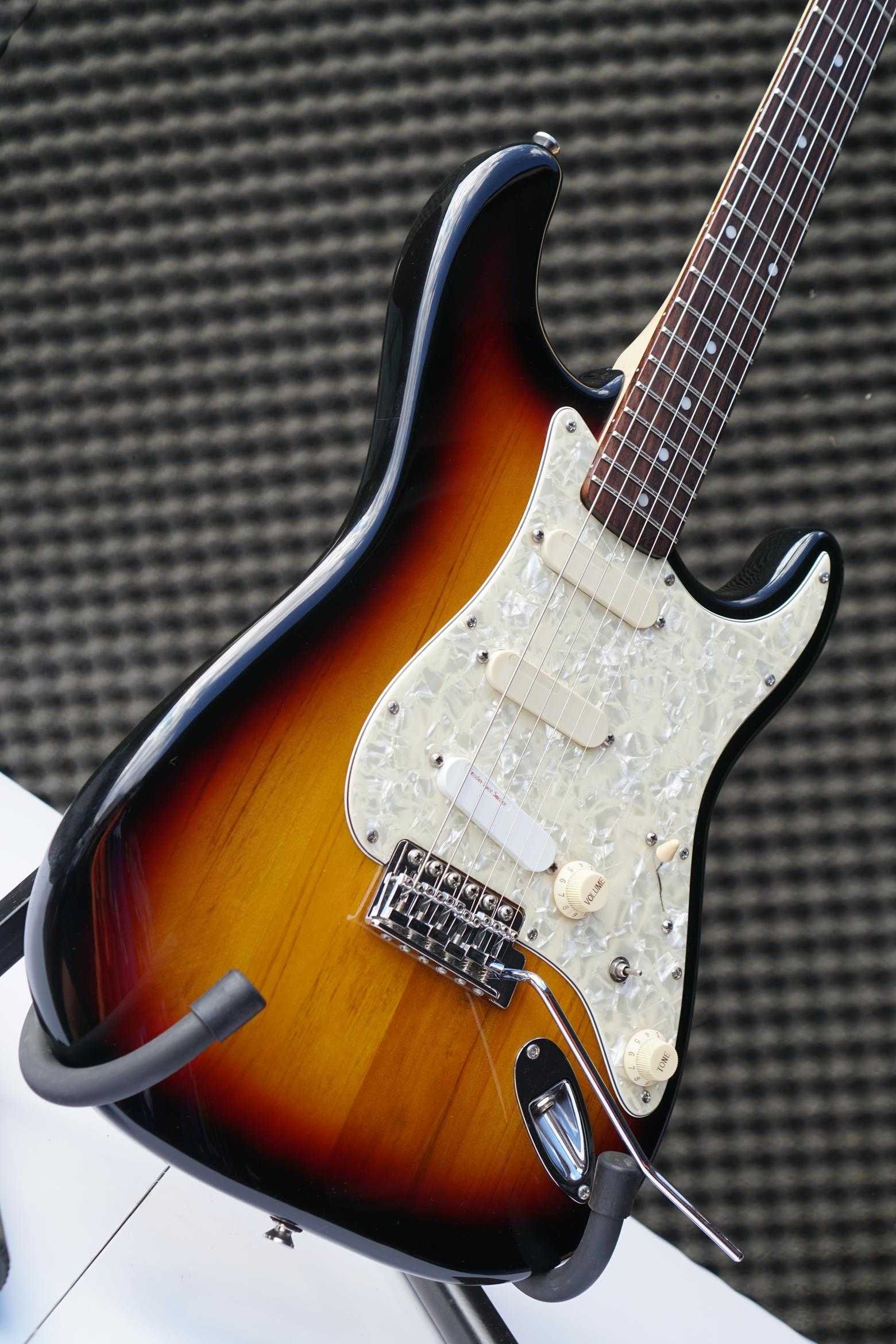 Gitara elektryczna Squier Affinity Stratocaster SSS LRL (FENDER)