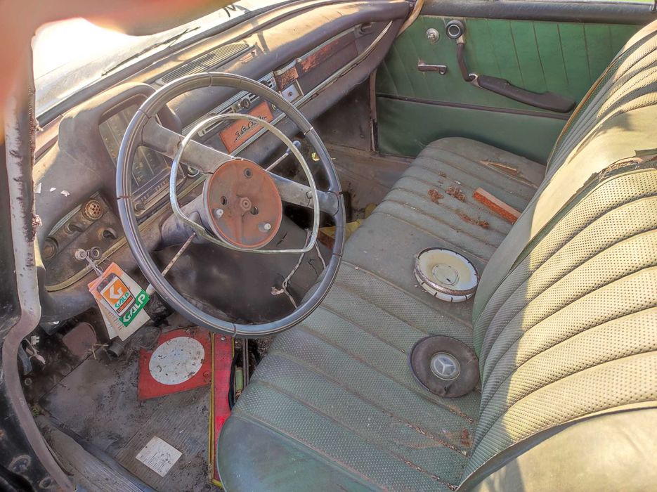 Mercedes benz W 110 190D