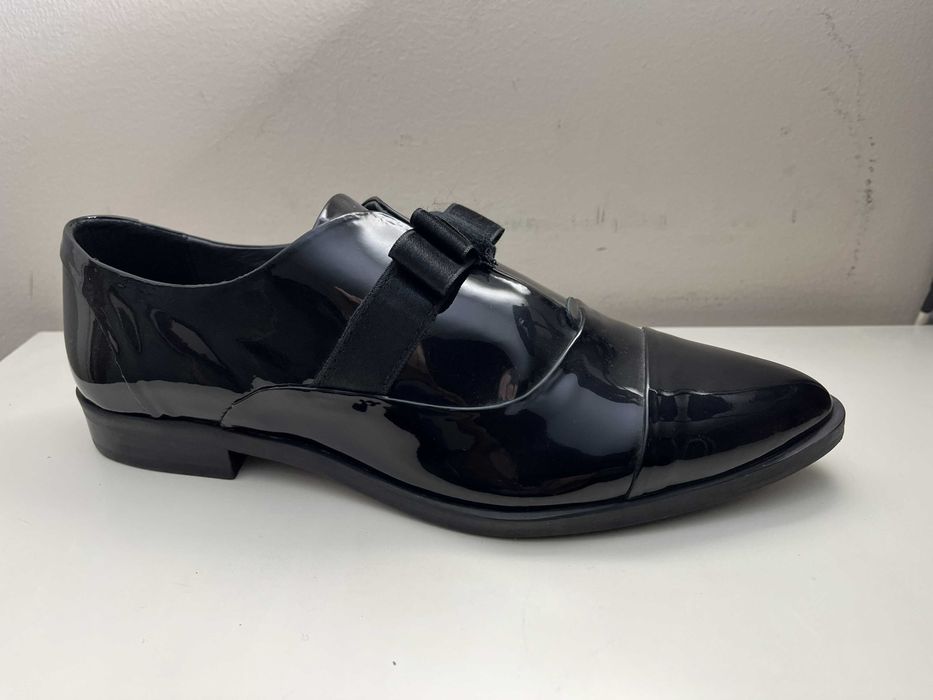 Sapato senhora em Verniz