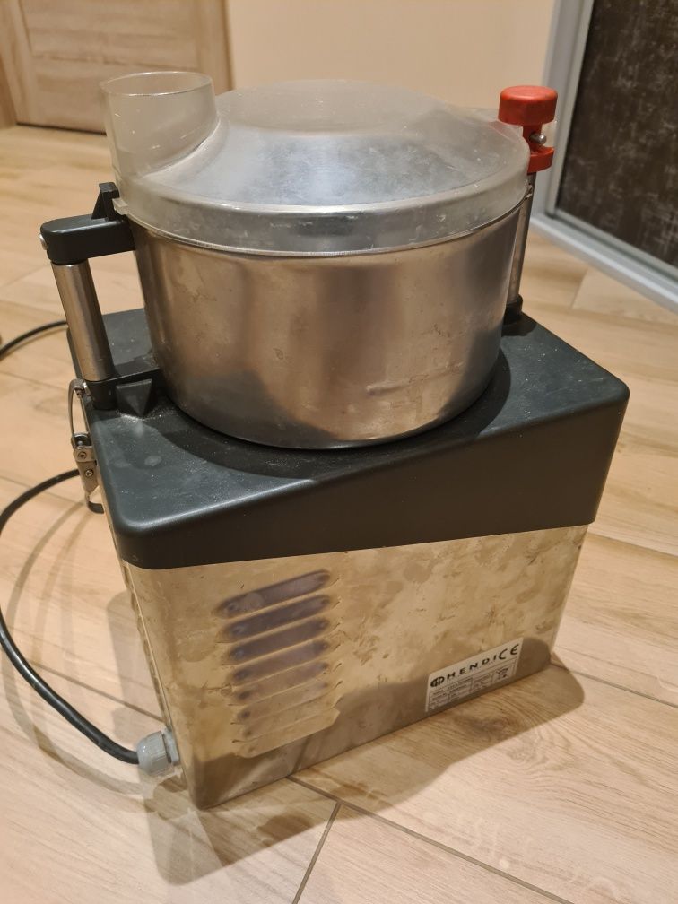 Kuter rozdrabniacz gastronomiczny