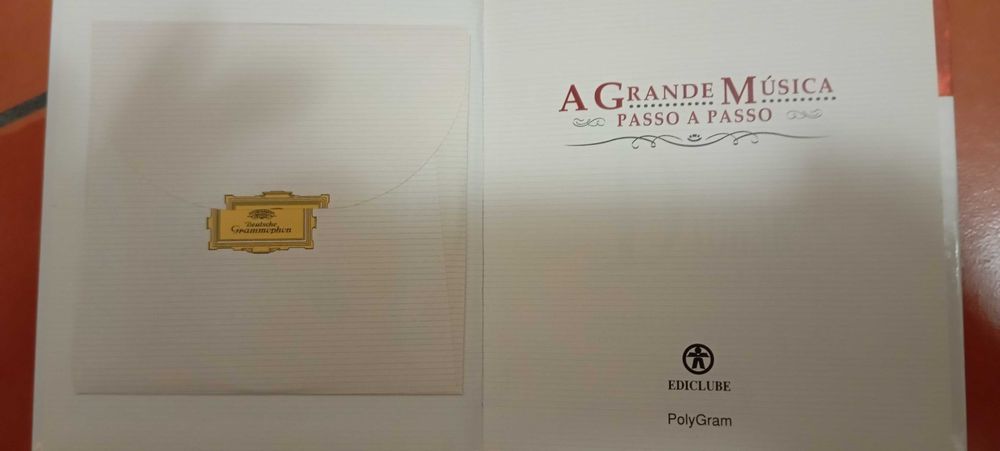 Coleção CDs c/ Livro Música Clássica