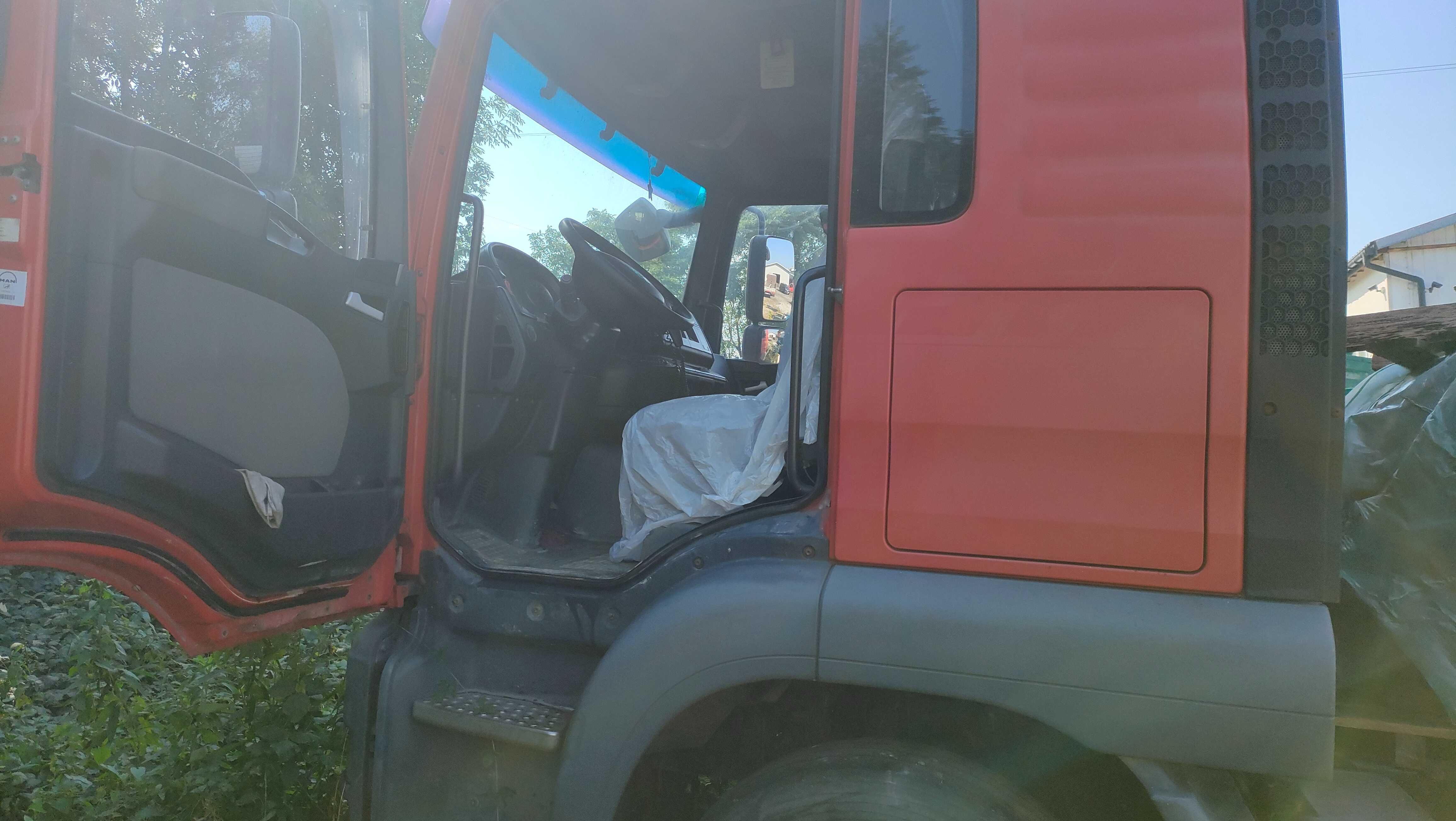 Kabina Man TGA TGS 2007 rok 18.400 budowlana ciągnik siodłowy