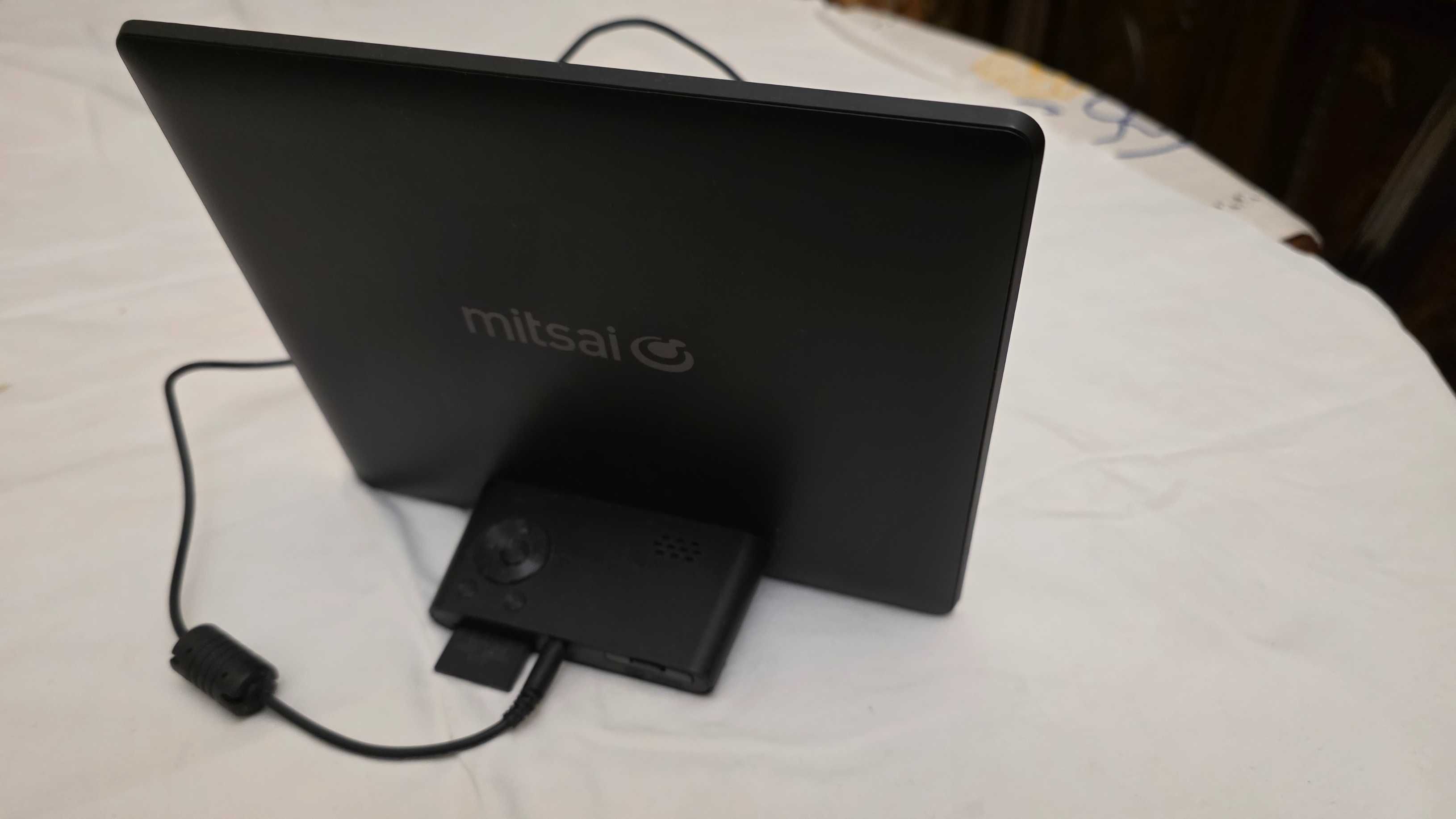 Moldura Digital MITSAI