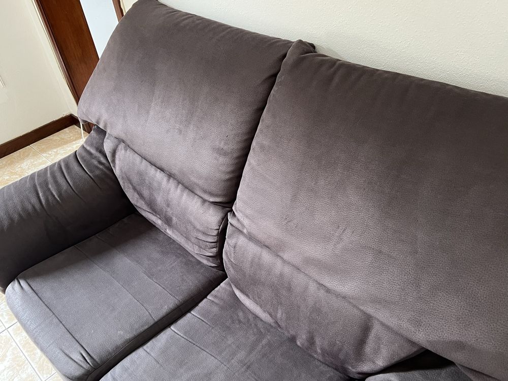 Sofá cizento tecido anti manchas