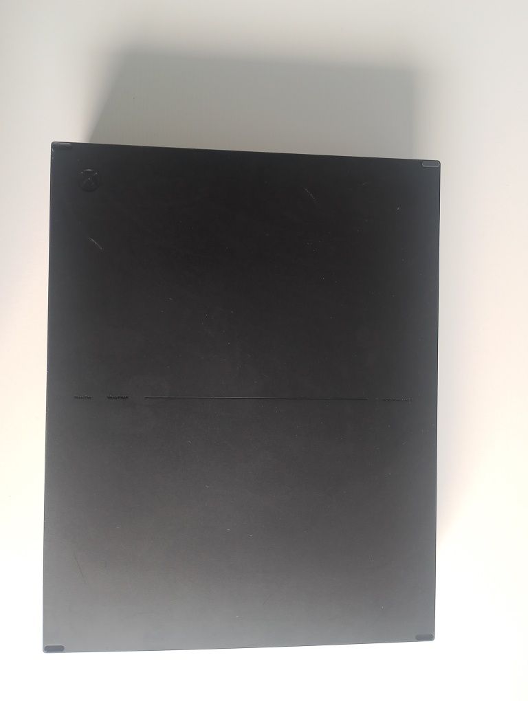Xbox One S 1TB + pad + 9 gier, Stan idealny