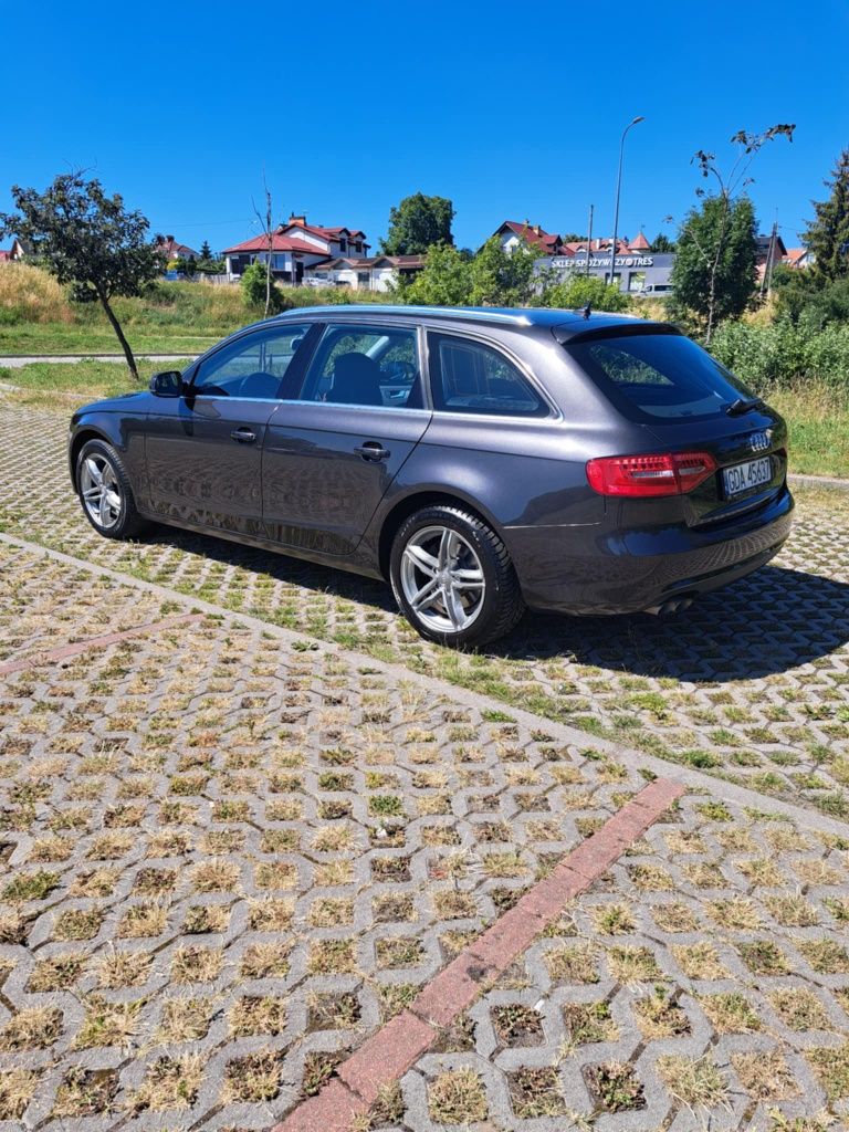 Audi a4 b8 lift 2,0 tdi