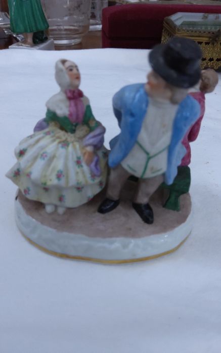 Pequeno estatueta Vista Alegre dos anos 60