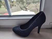 Sapatos Pretos Salto Alto