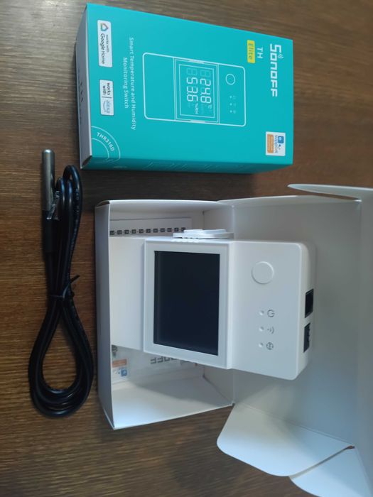 Соноф WiFi реле TH320D Elite 20A  с датчиком температуры