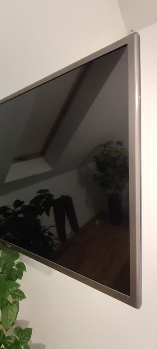 ### TV LG FullHD, 100% sprawny ###