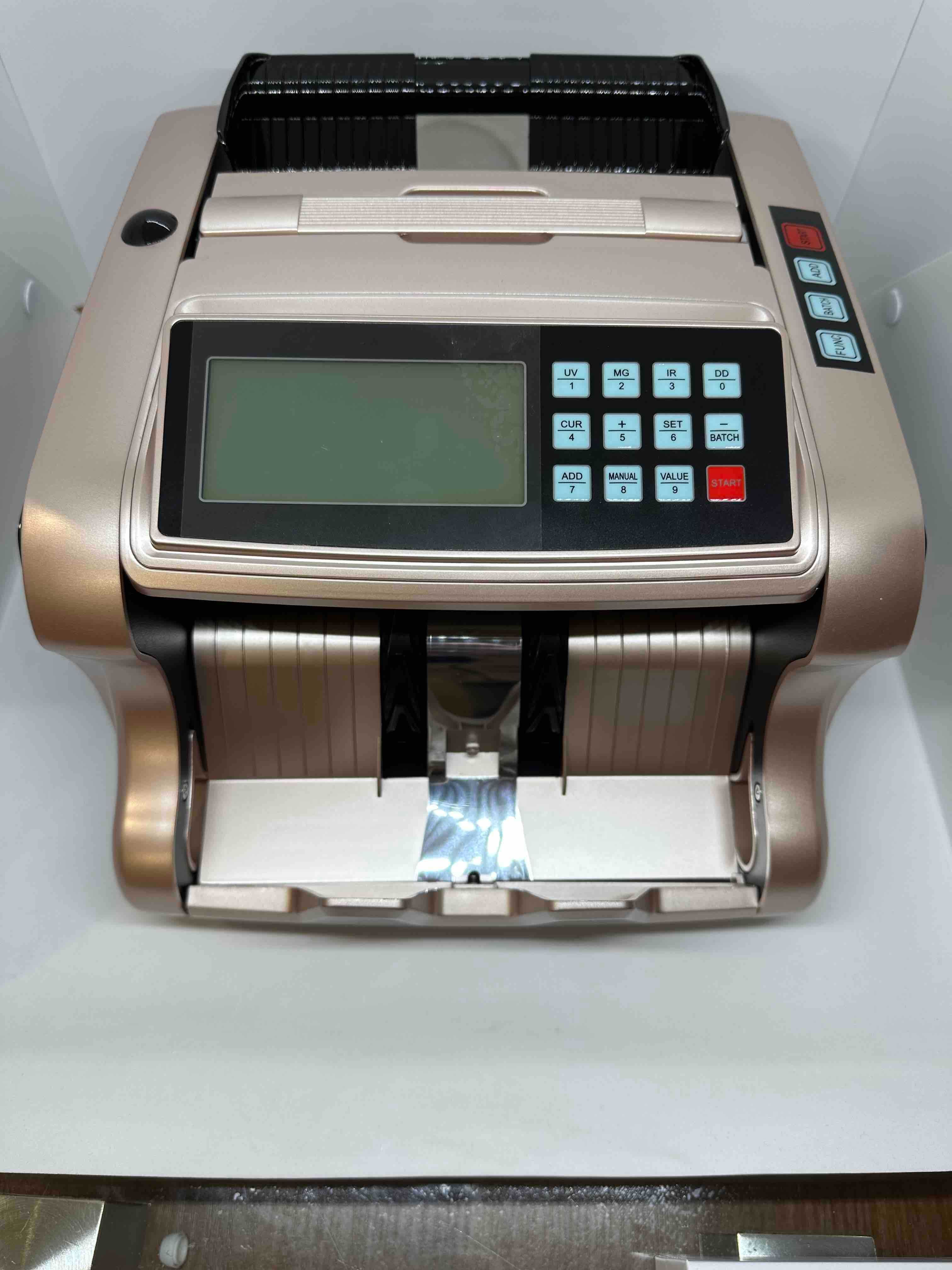 Счетная машинка для денег  Bill Counter 6600