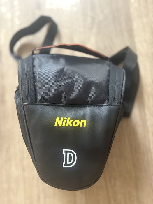Фотоапарат Nikon3100 сумка в подарунок