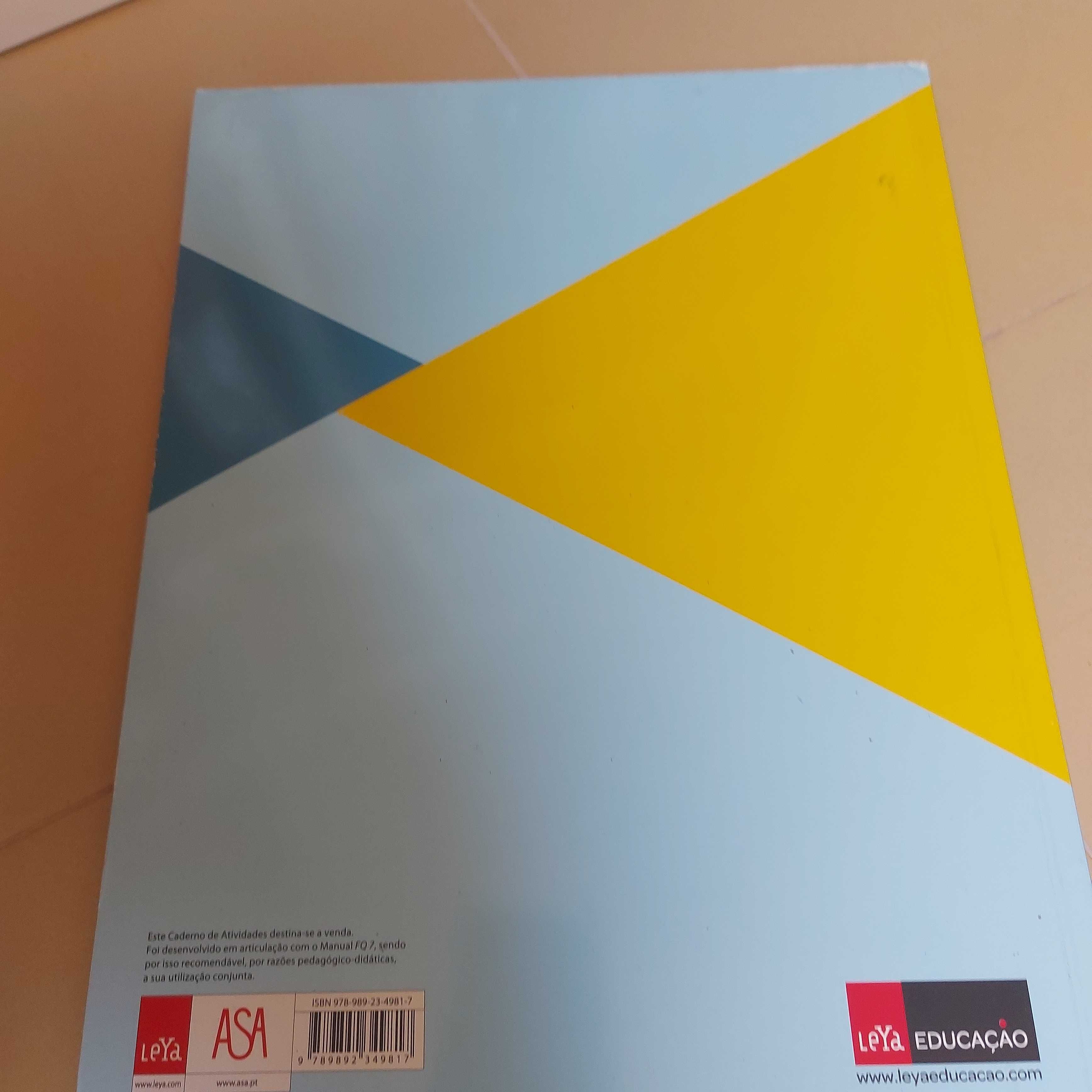 Livro 7 ano caderno de atividades FQ7