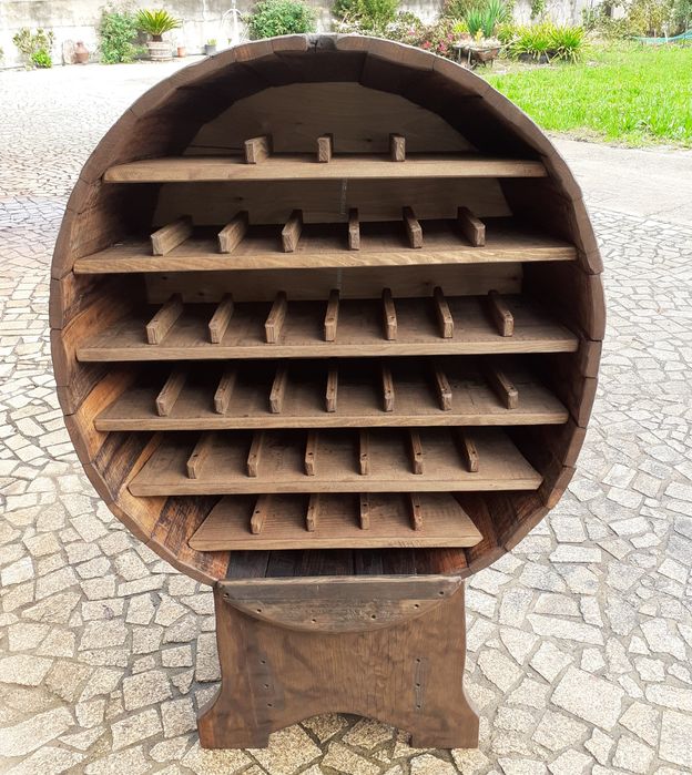 Garrafeira pipa vintage