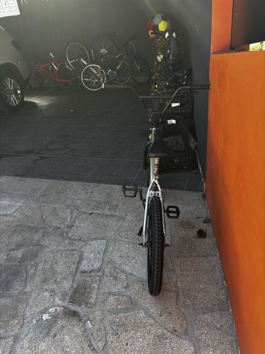 BMX nova (adulto)