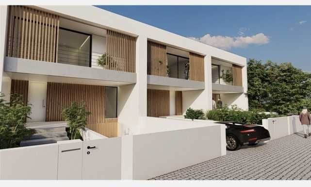 Terreno para construção de moradia, na Quinta da Amizade!