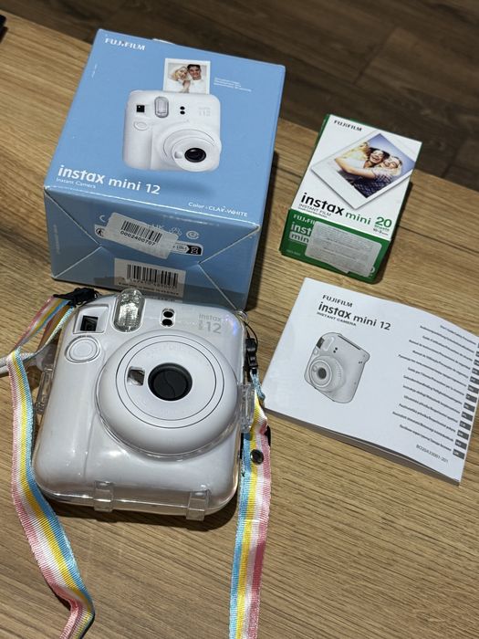 Instax mini 12, інстакс,полароід, фотокамера