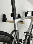 Wieszak na rower szosa/gravel