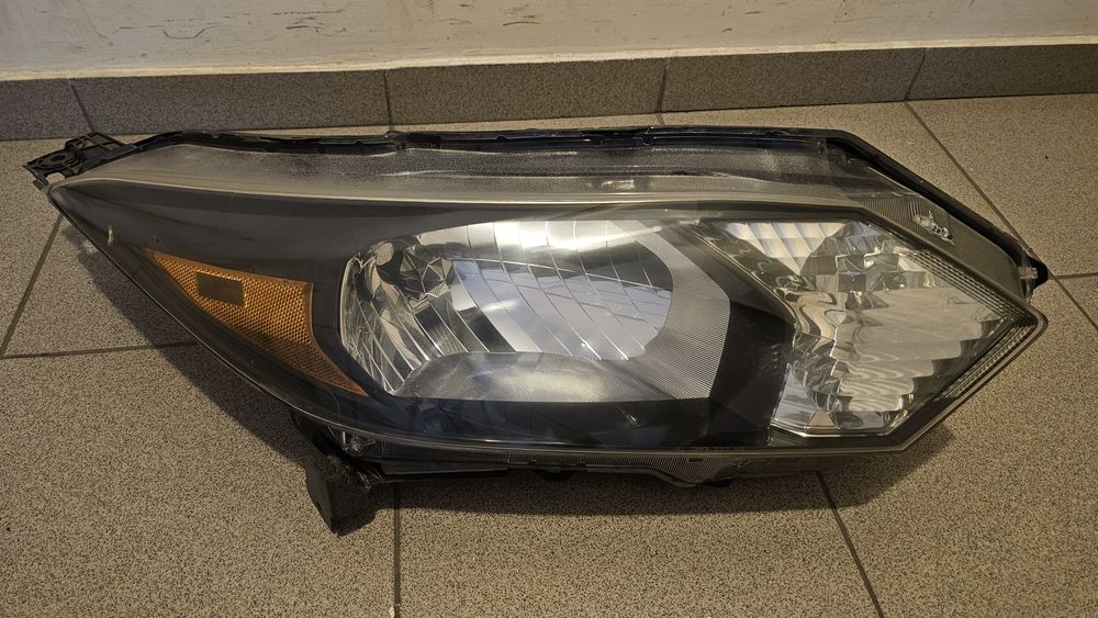 Передние Фары Honda HR-V