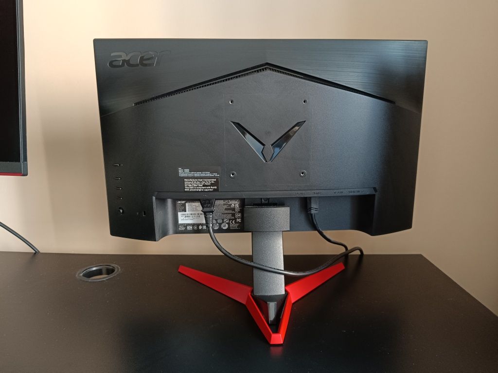 Monitor Acer Nitro VG220Q 21.5 Full HD stan bardzo dobry odbior osobis