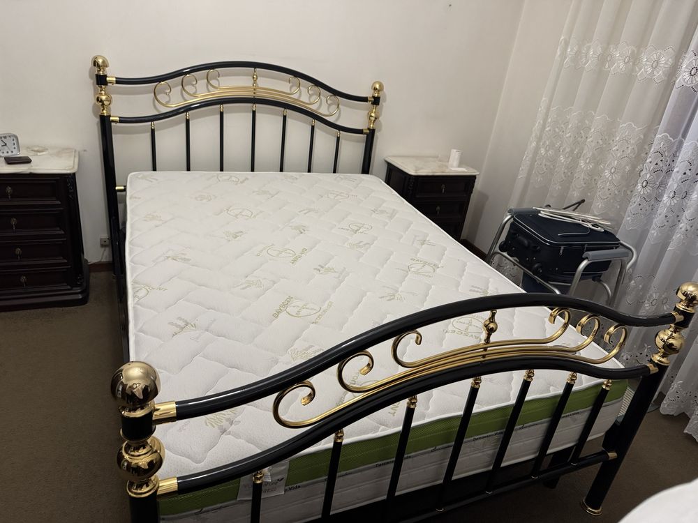 Cama nova com cochao ortopedico e cama electrica