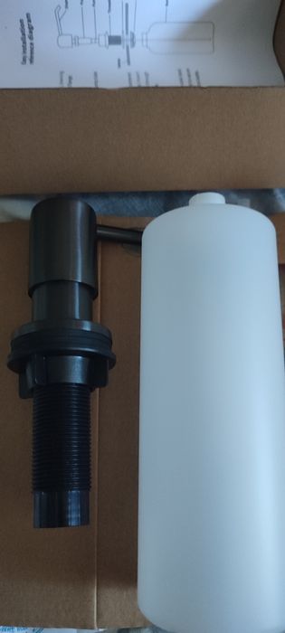 Мийка для кухні Kroner KRP Schwarze 60+дозатор 0.5л50HM PVD 3/1 мм+доз