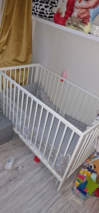 Łóżeczko dla niemowlaka gulliver