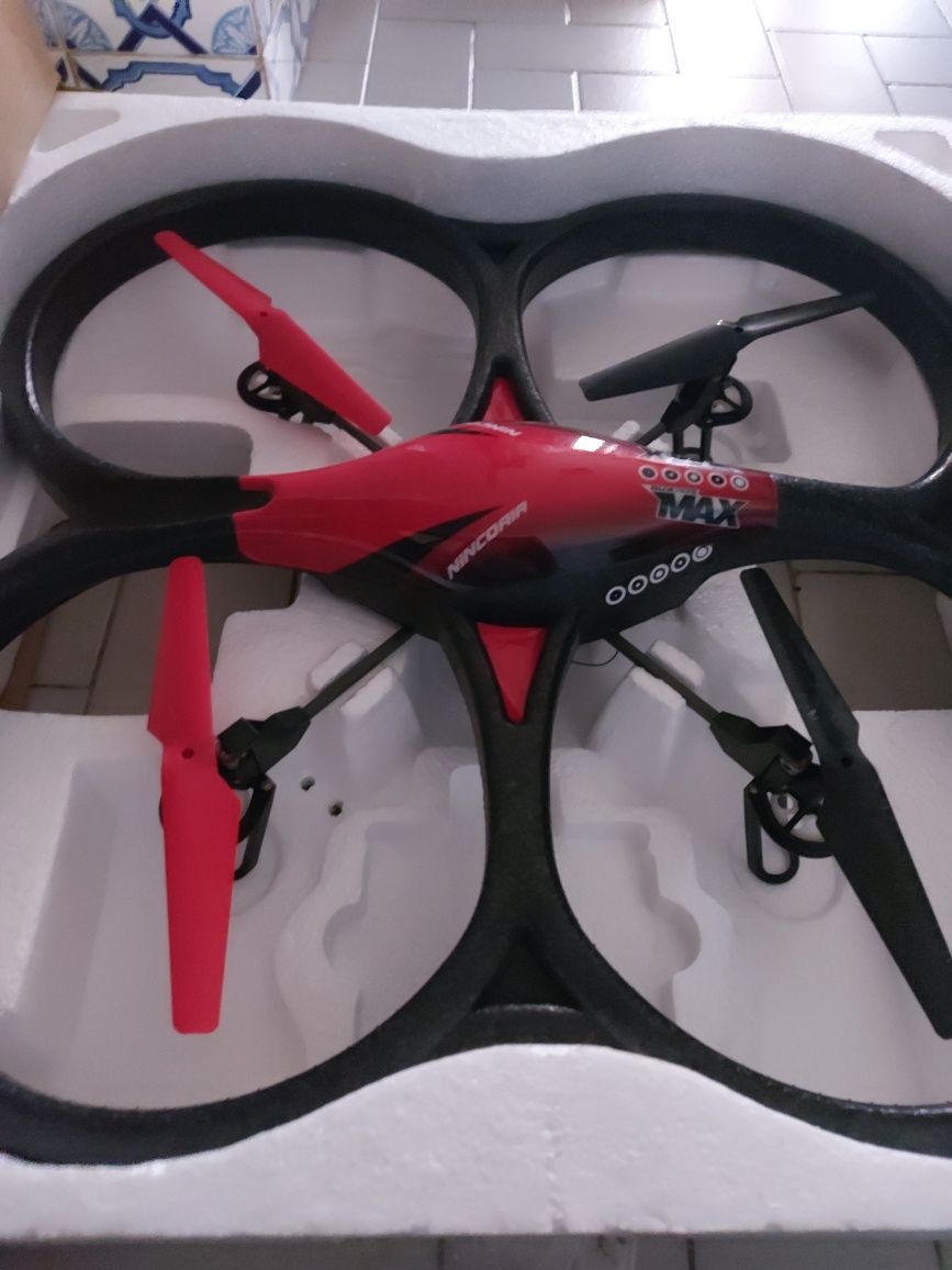 Drone nincoair qu'adrone max