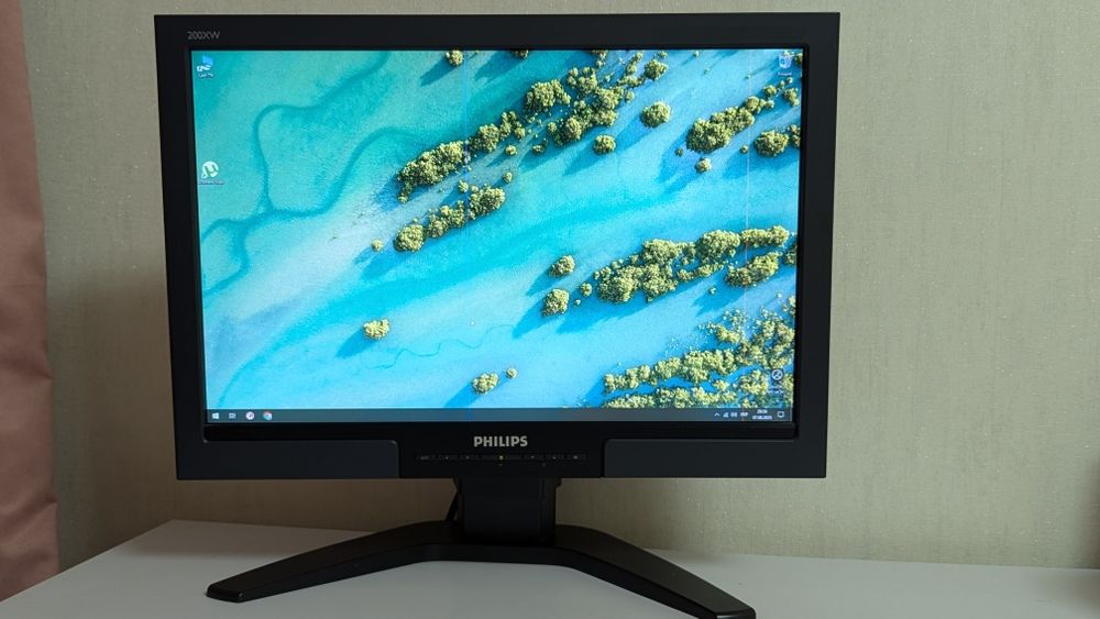 Продам монітор Philips 20'' дюймів