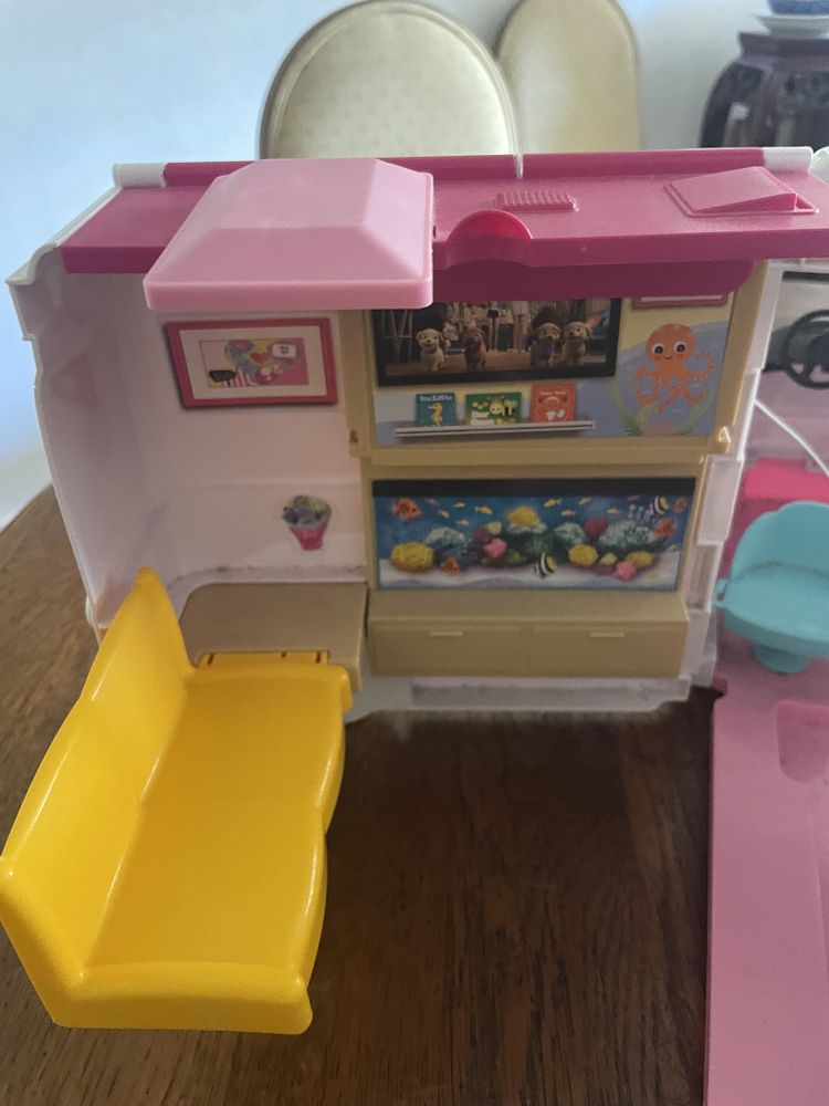 Carro ambulância Barbie