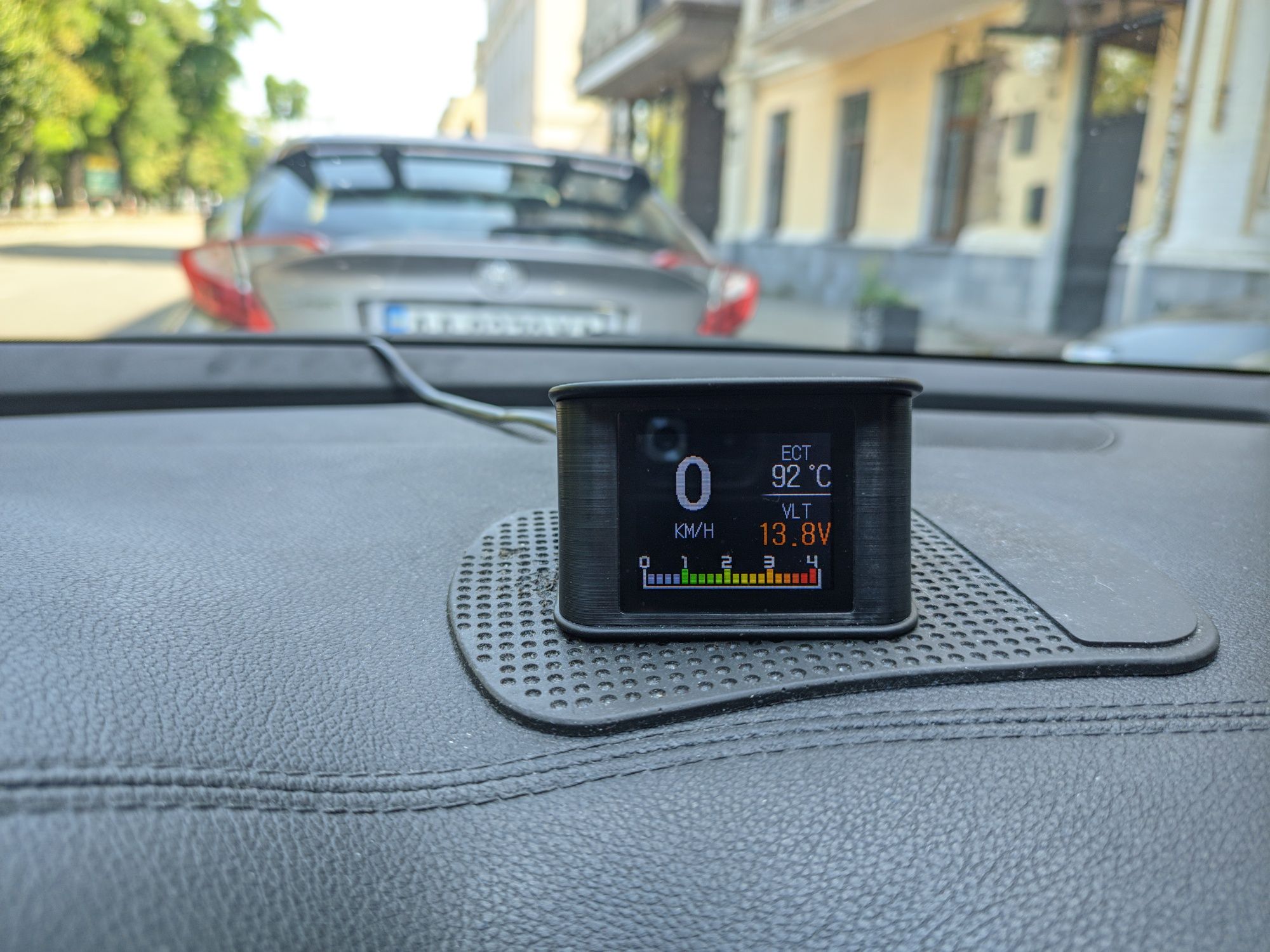 Бортовой компьютер OBD2