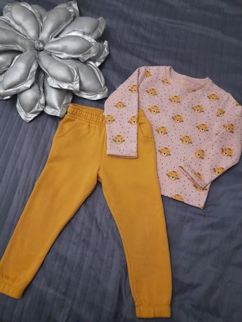 Cieplutki komplet bluza + spodnie
