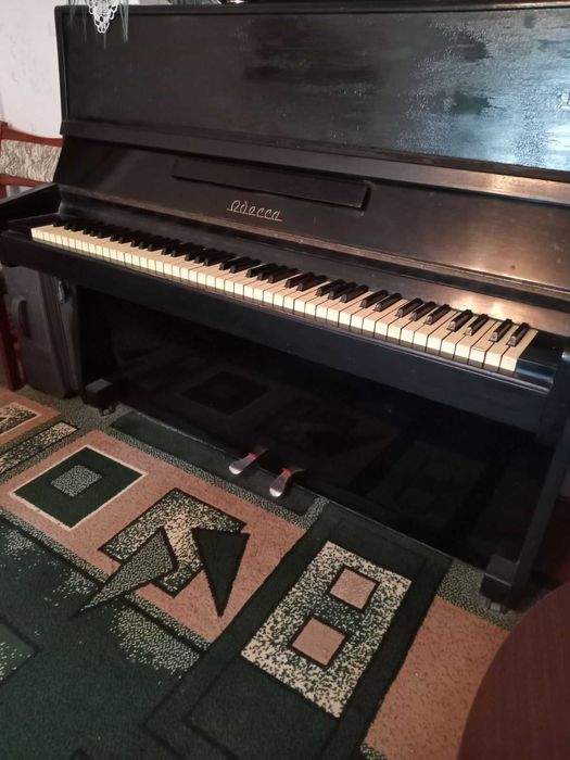 Пианино марка Одесса
