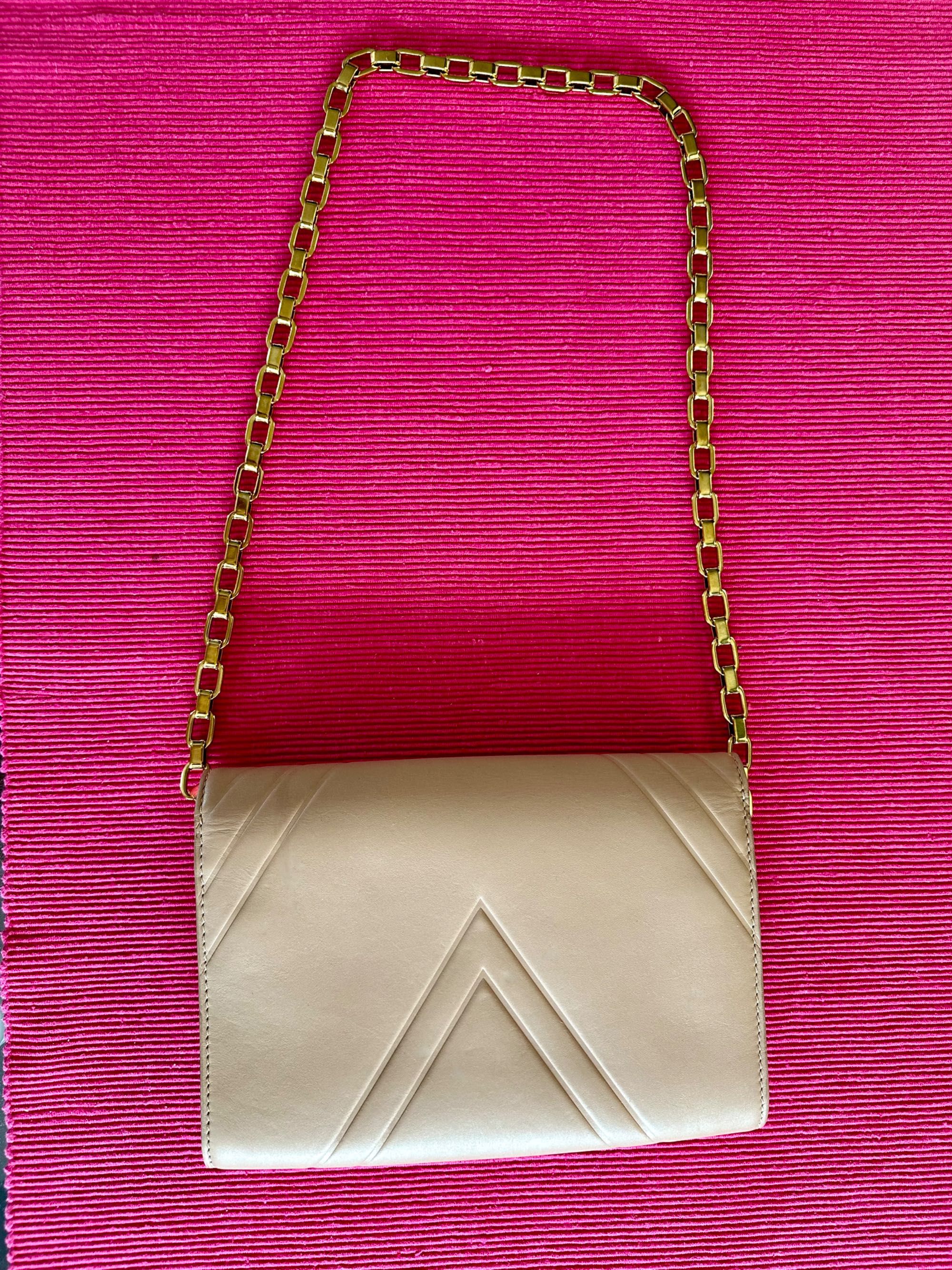 Torebka LOUIS VUITTON Pochette Chain Louise