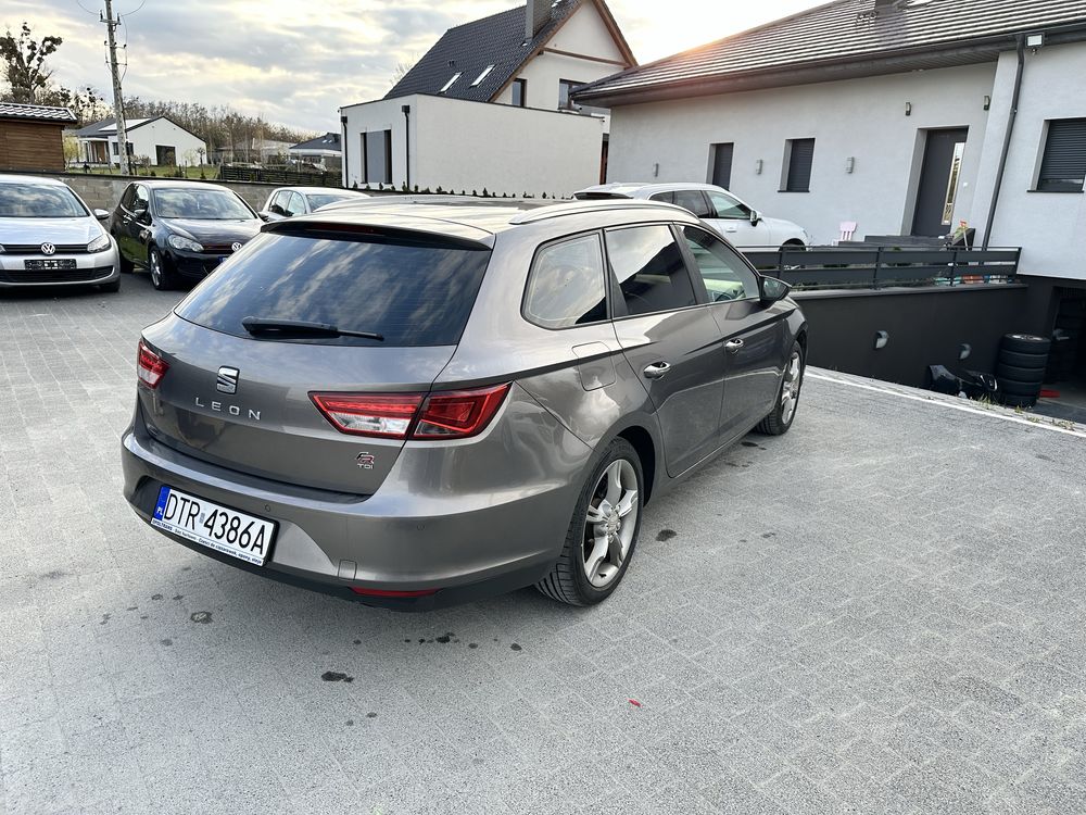 Seat Leon nowy rozrzad 1,6 TDI full led
