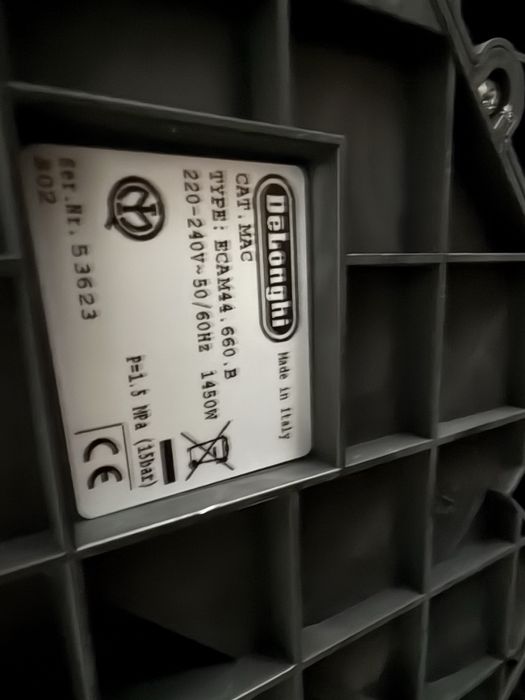 Delonghi Eletta Cappucino ECAM44.660 B