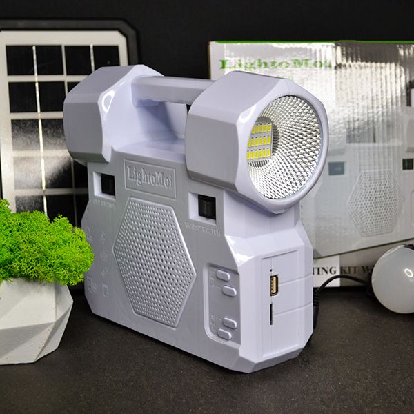 Система автономного освещения с солнечной панелью LightoMoi LM-209