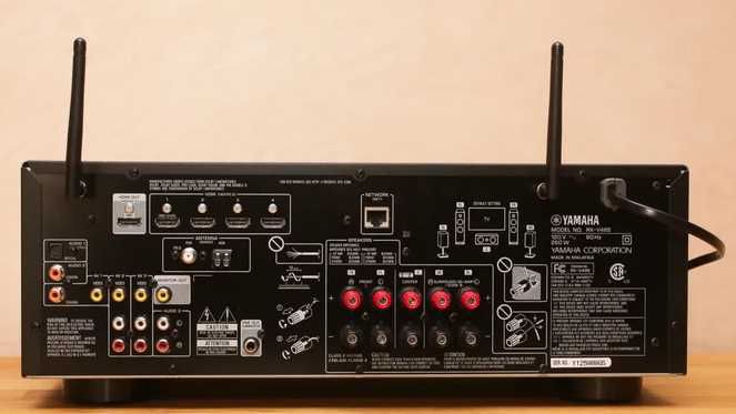 Amplituner Yamaha RX-V485 YPAO MuscicCast