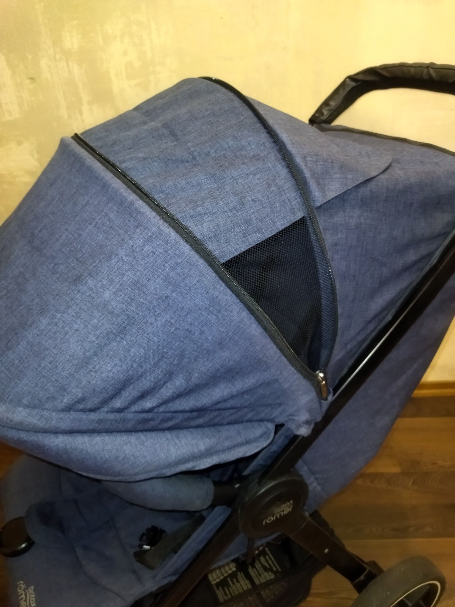 Коляска (візок) прогулочная Britax Romer B-AGILE M