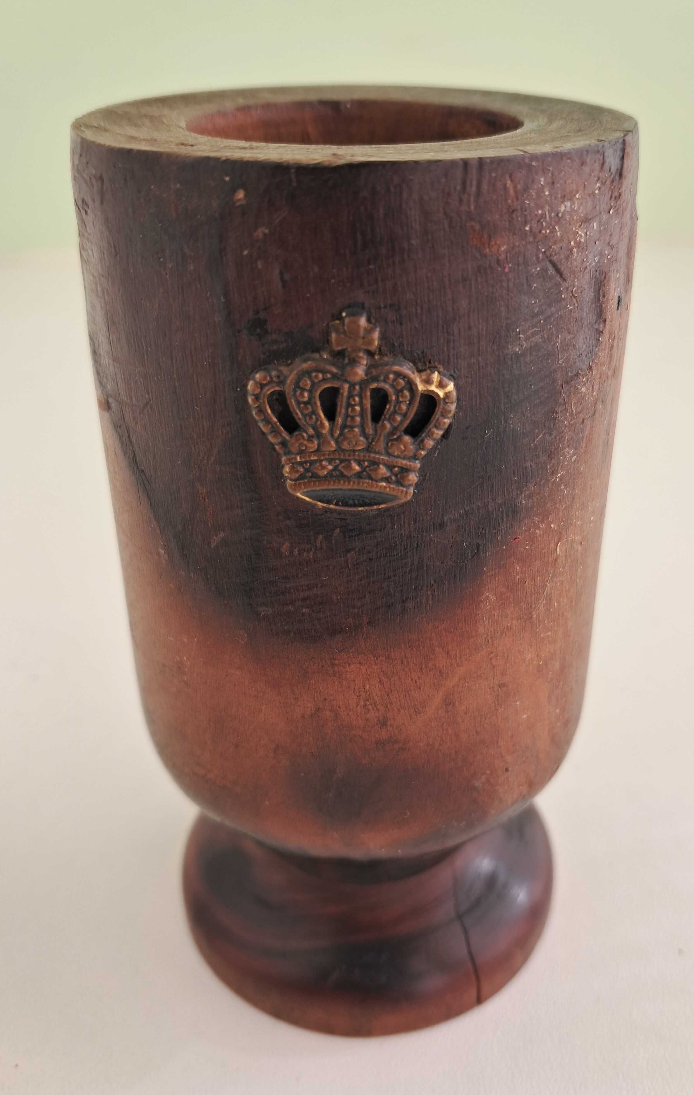 Copo em Madeira Artesanal