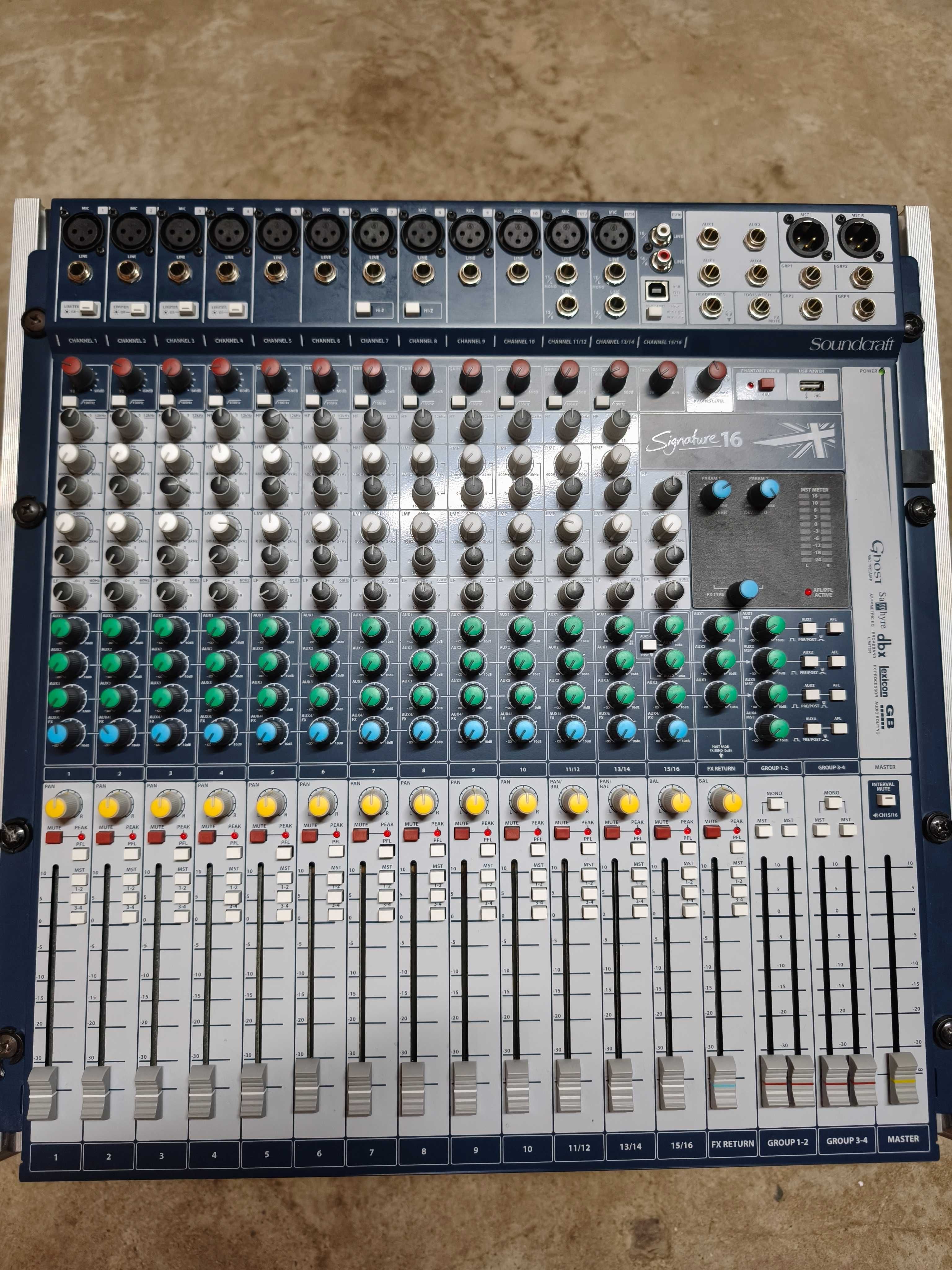 mikser soundcraft signature 16