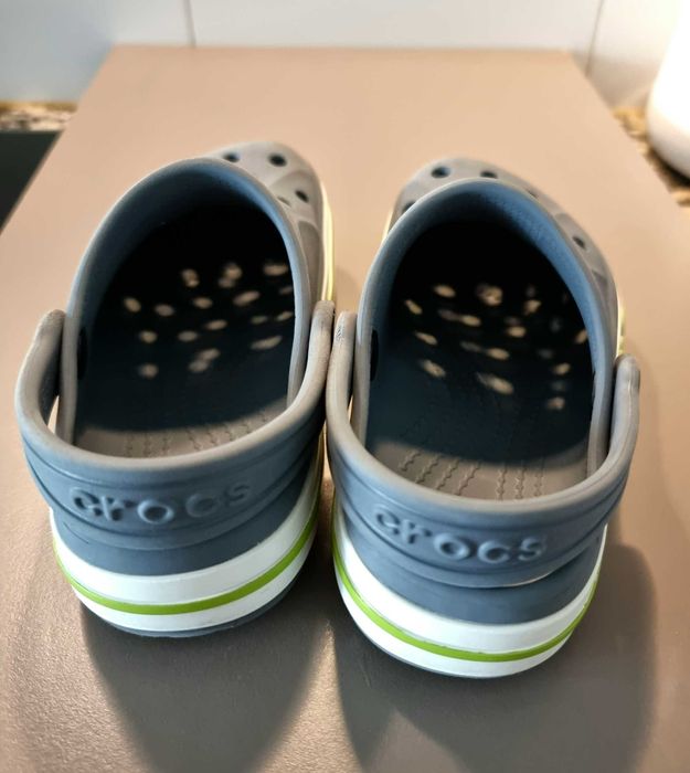 Crocs 27/28 COMO NOVAS