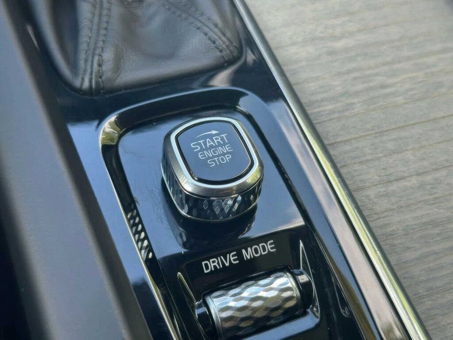 Volvo XC60 T6 Inscription      2019