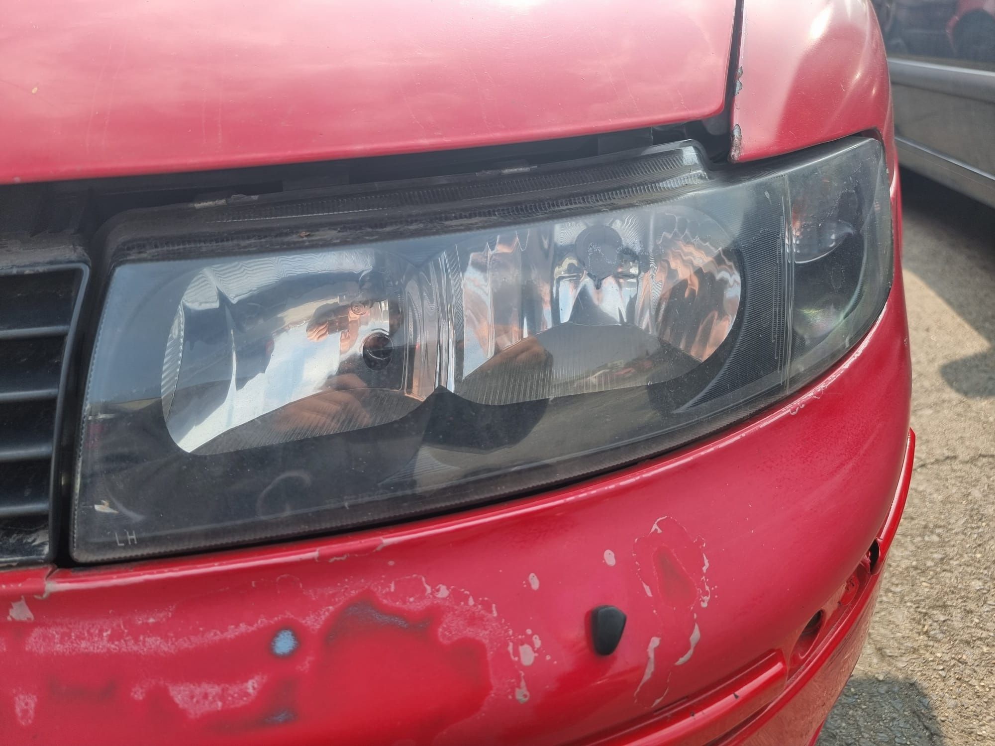 Reflektory przednie Seat Leon 1m lewa prawa