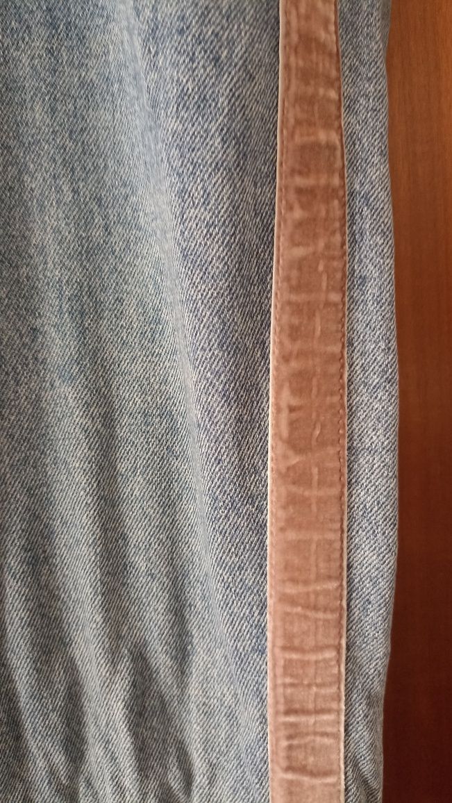 Jeans Calzedonia com risca lateral M