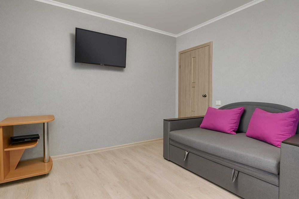 Оренда великої 2к квартири в Шевченківському районі