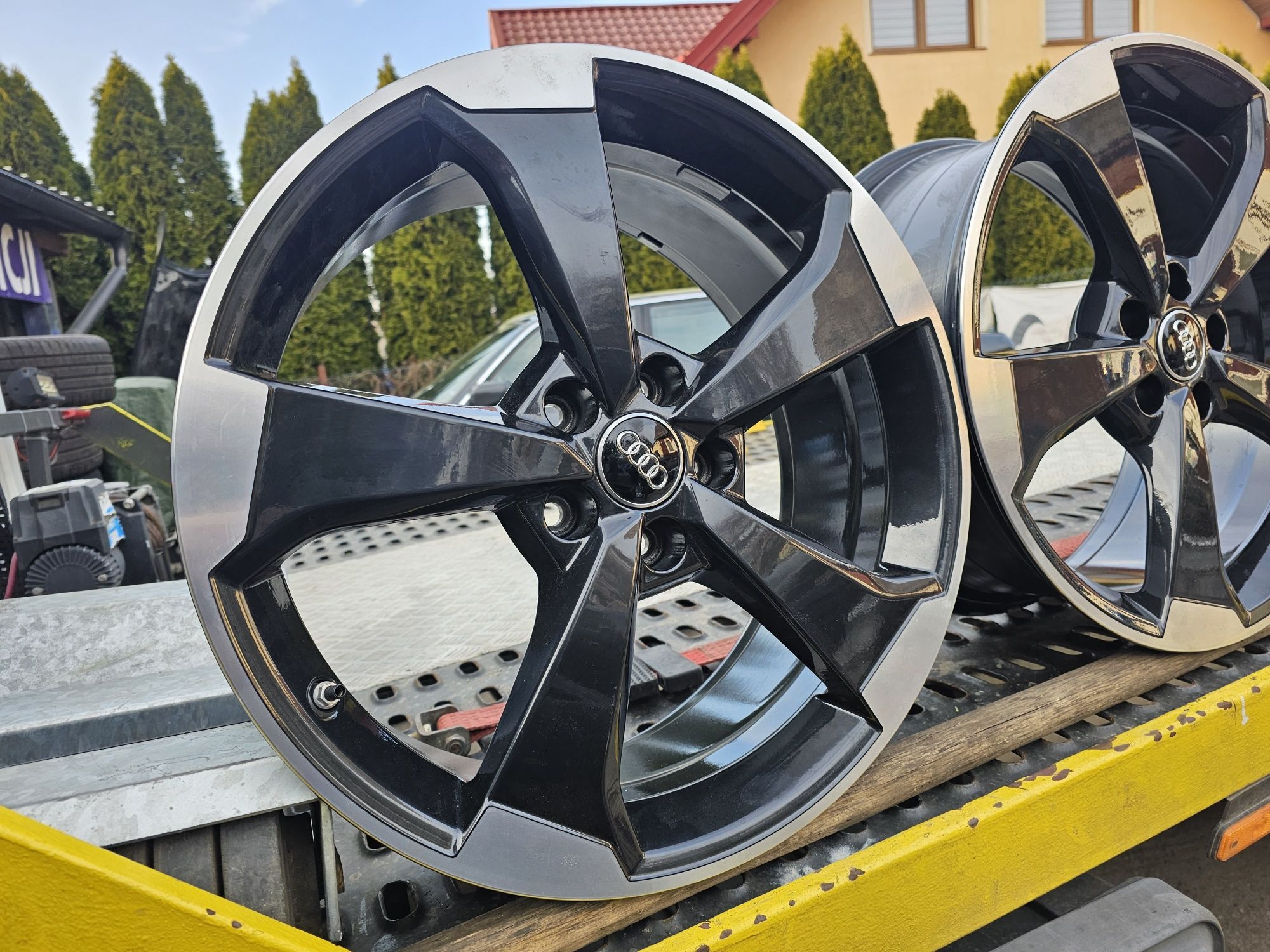 Felgi Aluminiowe Audi S3-Rotor-Dwie Szerokości-R19 5x112+czujniki